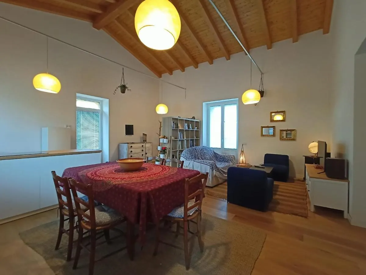 度假居 Giardino Arancio - Casa Vacanze 加里