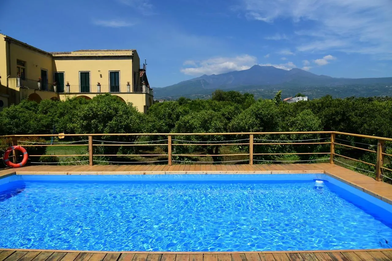 Giardino Arancio - Casa Vacanze 加里 0*,